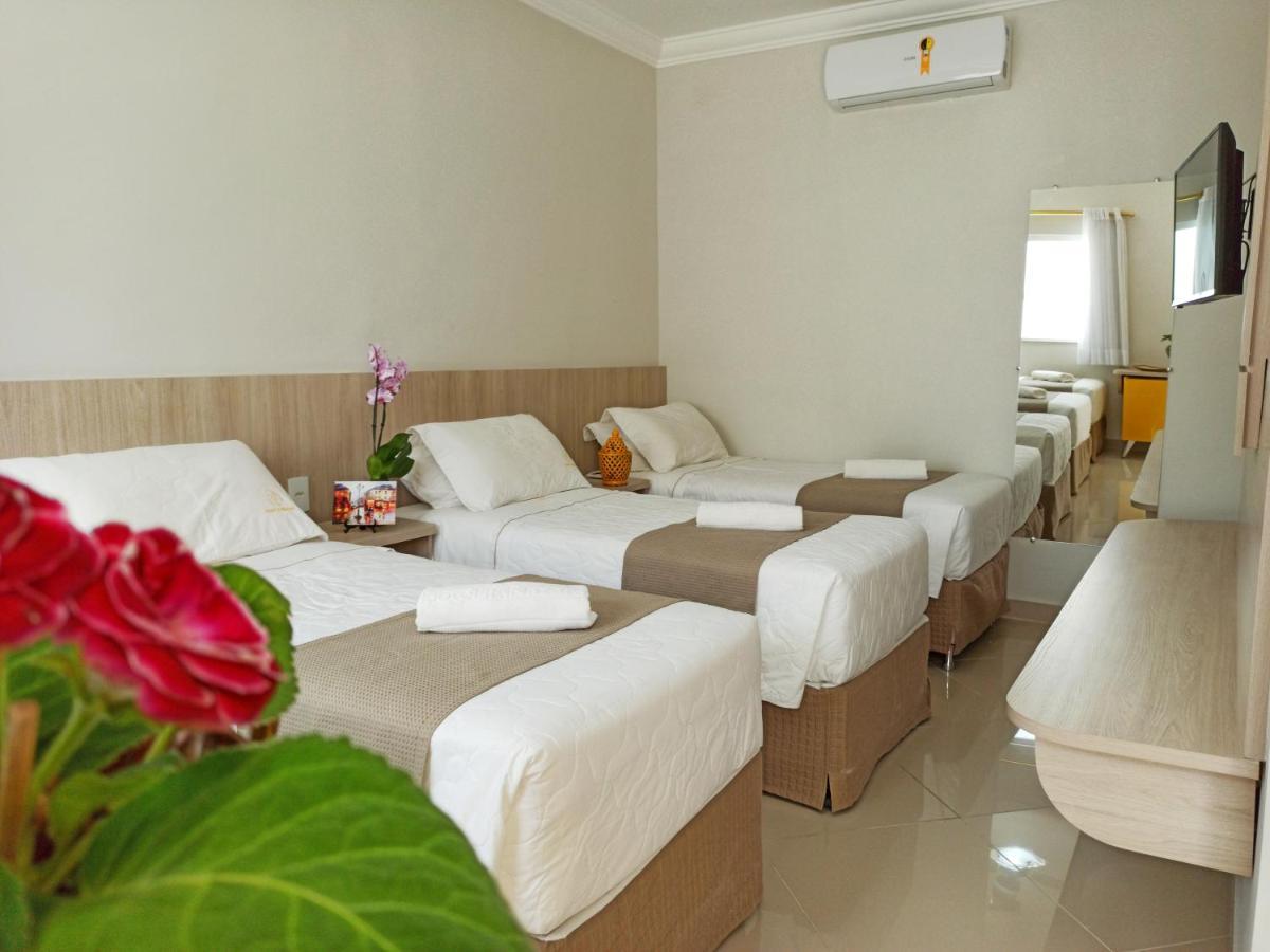 Hotel Pousada Familia De Nazare กาโชเอลา เปาลิสตา ภายนอก รูปภาพ