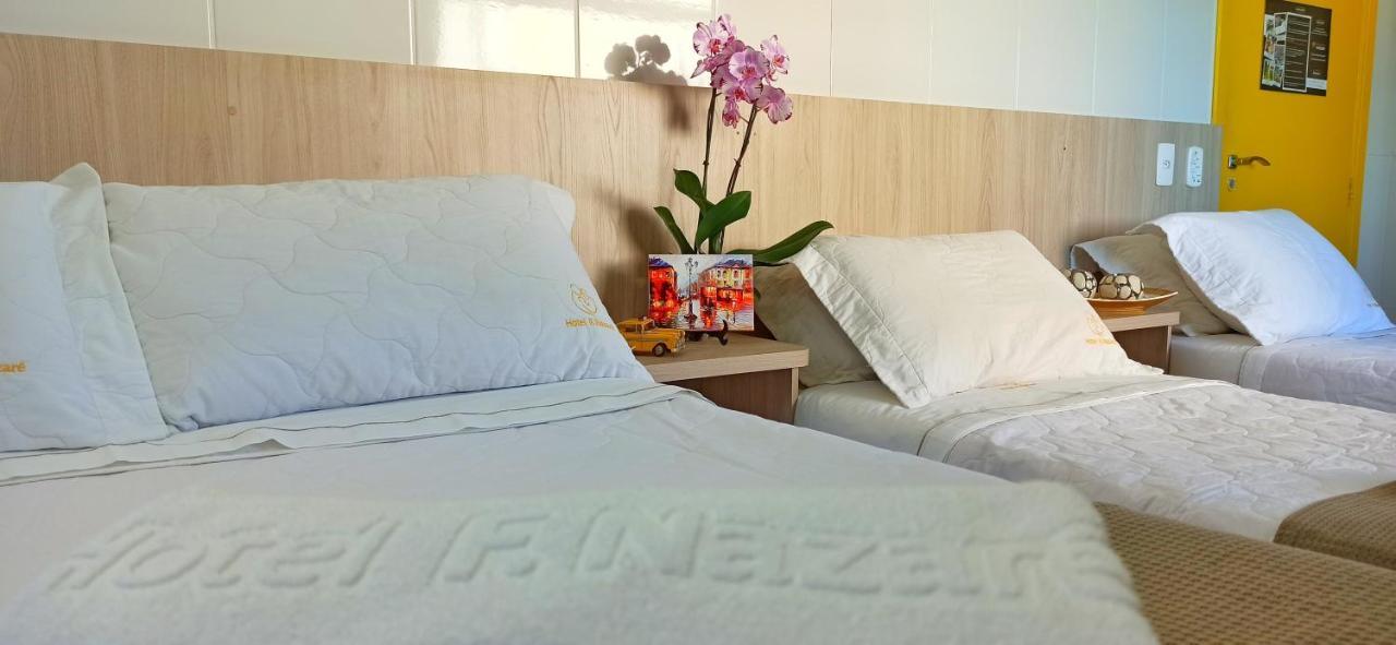 Hotel Pousada Familia De Nazare กาโชเอลา เปาลิสตา ภายนอก รูปภาพ