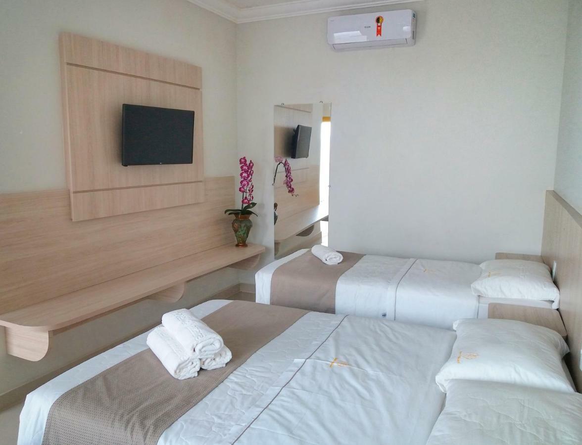 Hotel Pousada Familia De Nazare กาโชเอลา เปาลิสตา ภายนอก รูปภาพ